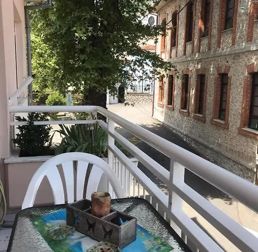 Olympus View - Valentina